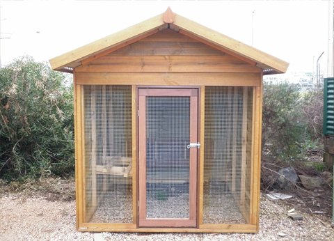 Stained_Chook_house_pet_homes__18002.1372726351.1280.960.jpg